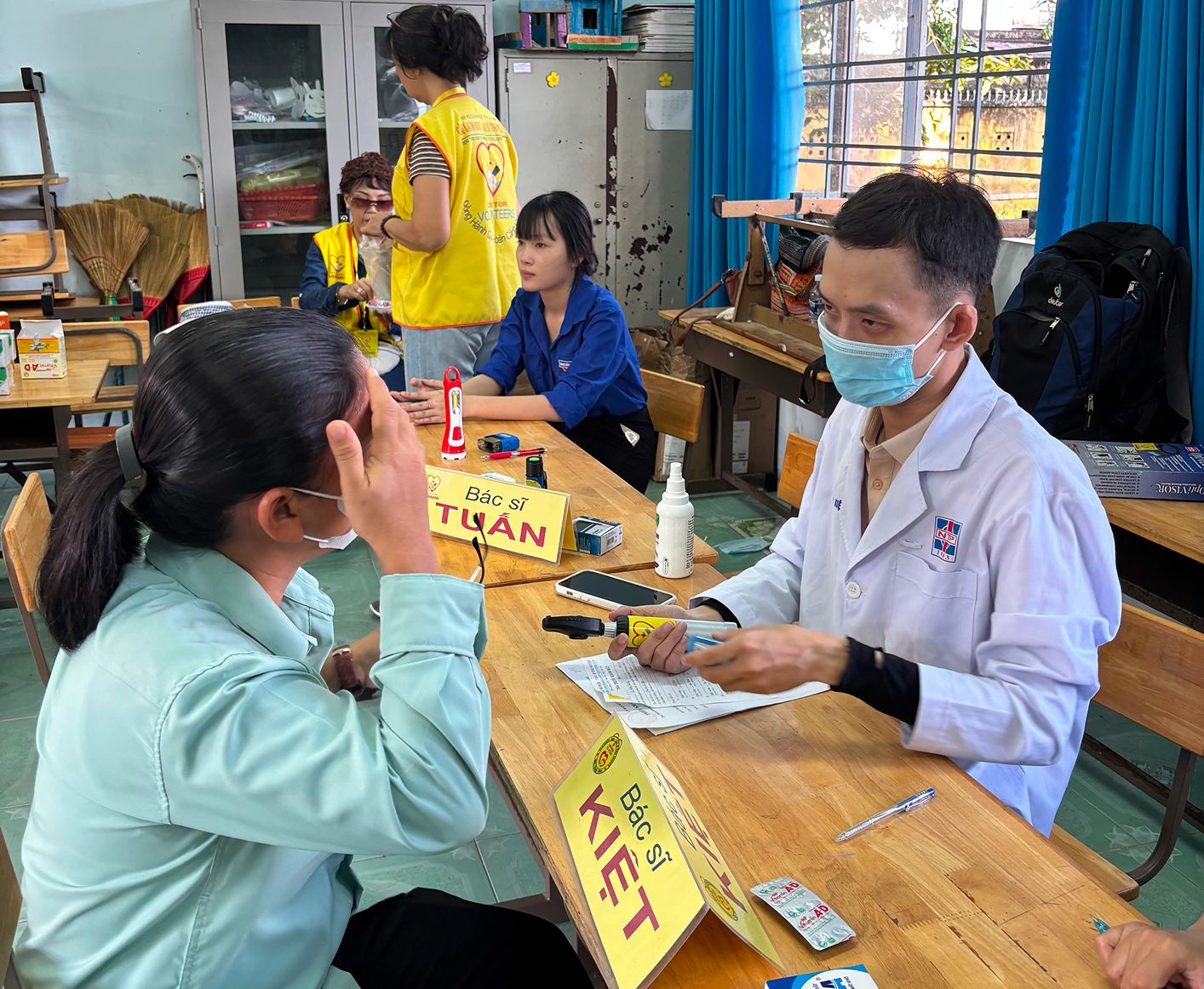 Ngày 21/06/26 EID đồng hành tổ chức với đoàn bác sĩ tình nguyện BẮC TRUNG NAM, khám bệnh, phát quà